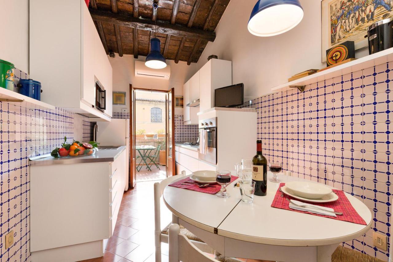 Rome As You Feel - Luxury Cappellari Apartment Екстериор снимка